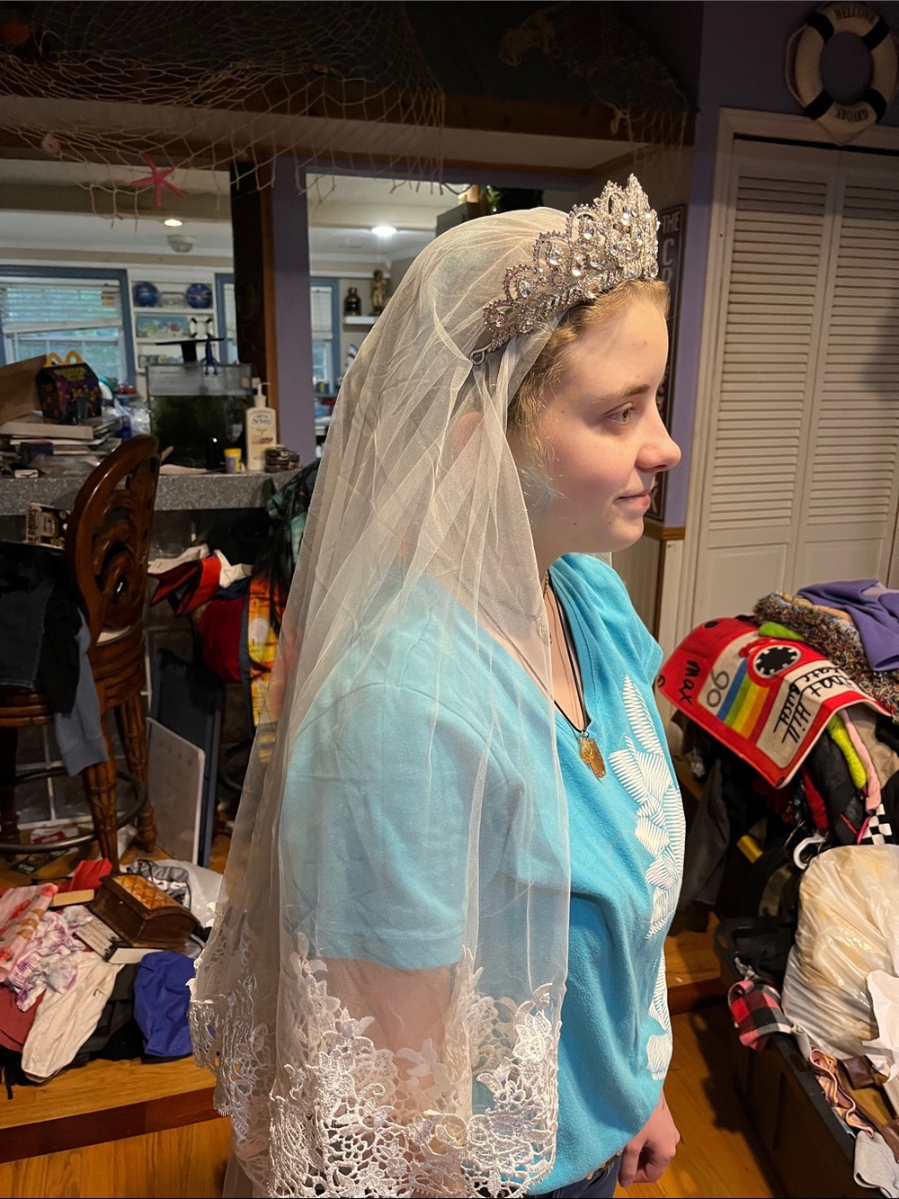 Crystal Tiara Veil - White Lace Edge